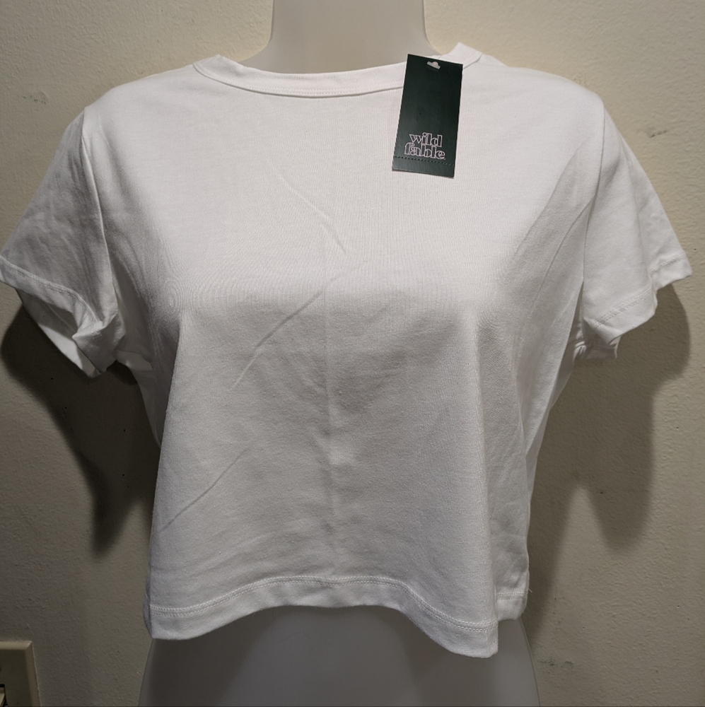 Wild Fable Classic White Short Sleeve Tee Size Xl